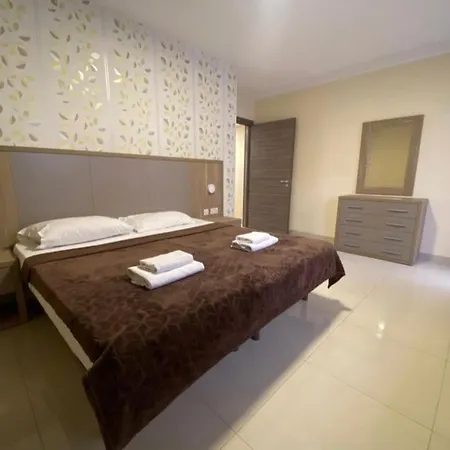 Entire And Close To The Sea Apartment